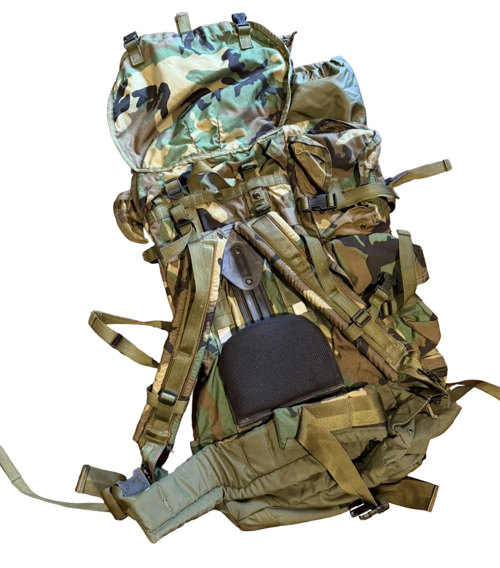 USGI Large Field Pack with Internal Frame CFP-90 (Combat Field Pack M-1990)