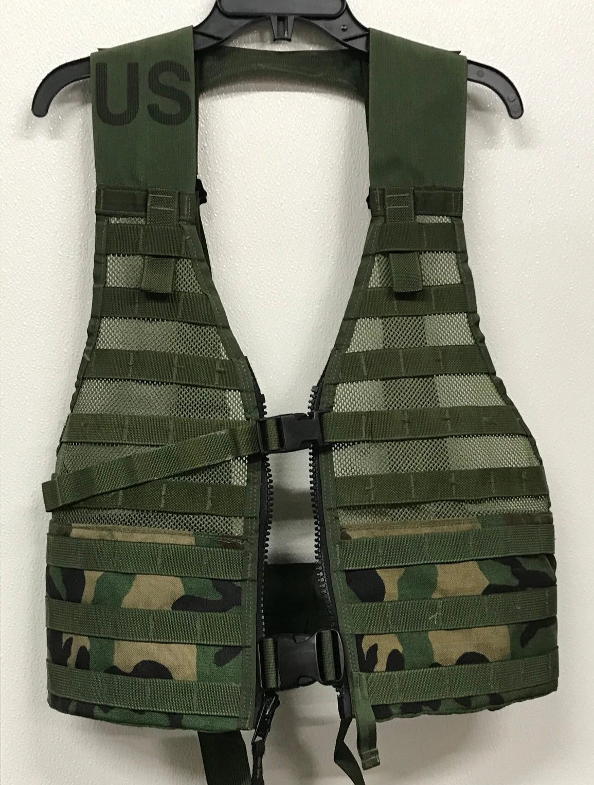 USGI MOLLE II Fighting Load Carrier Vest (FLC)