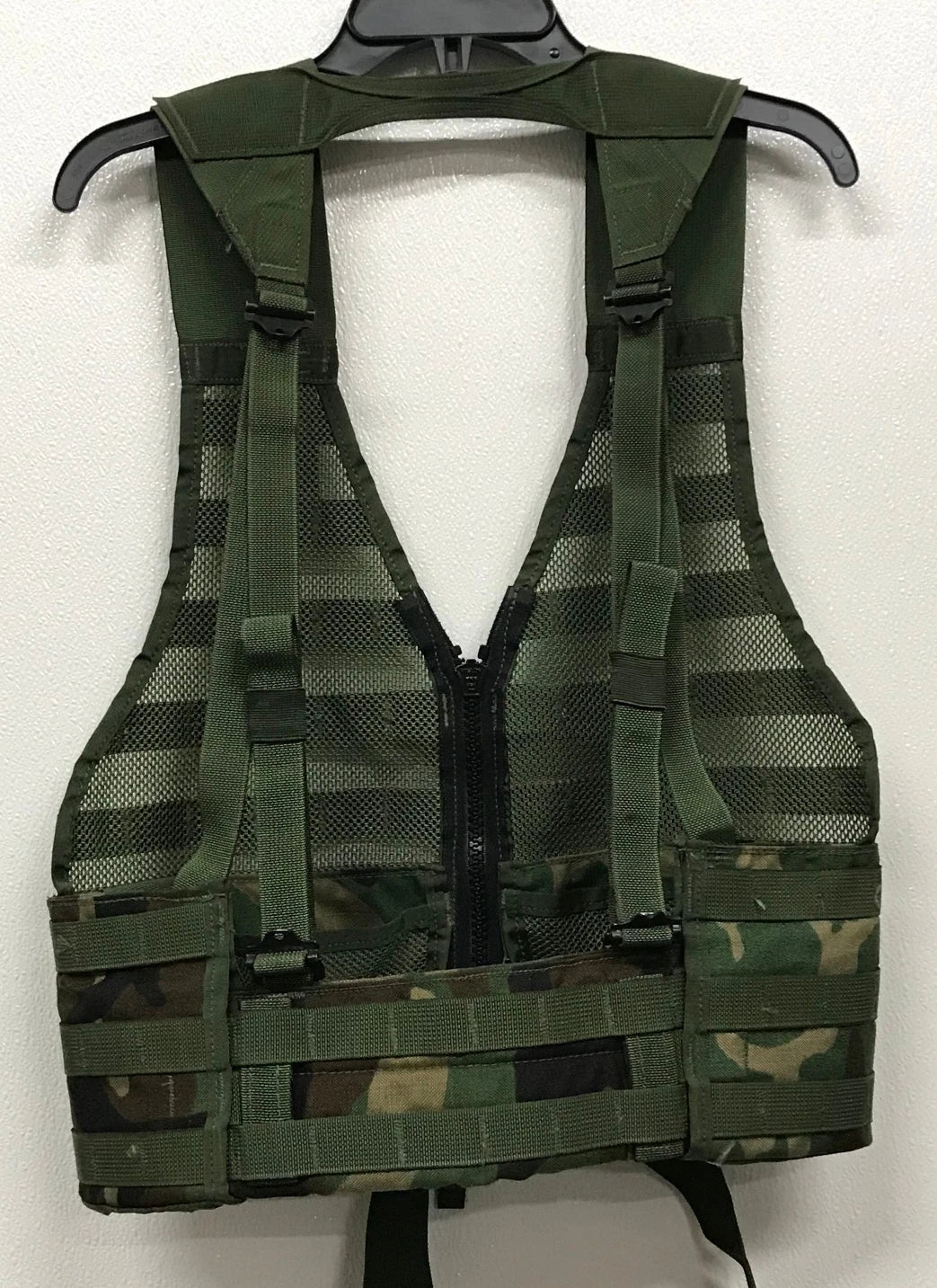 USGI MOLLE II Fighting Load Carrier Vest (FLC)