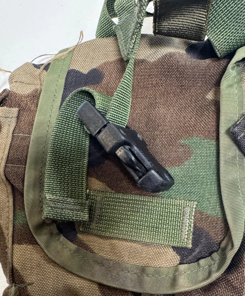 USGI MOLLE II Canteen Carrier Utility / General Purpose Pouch 1QT