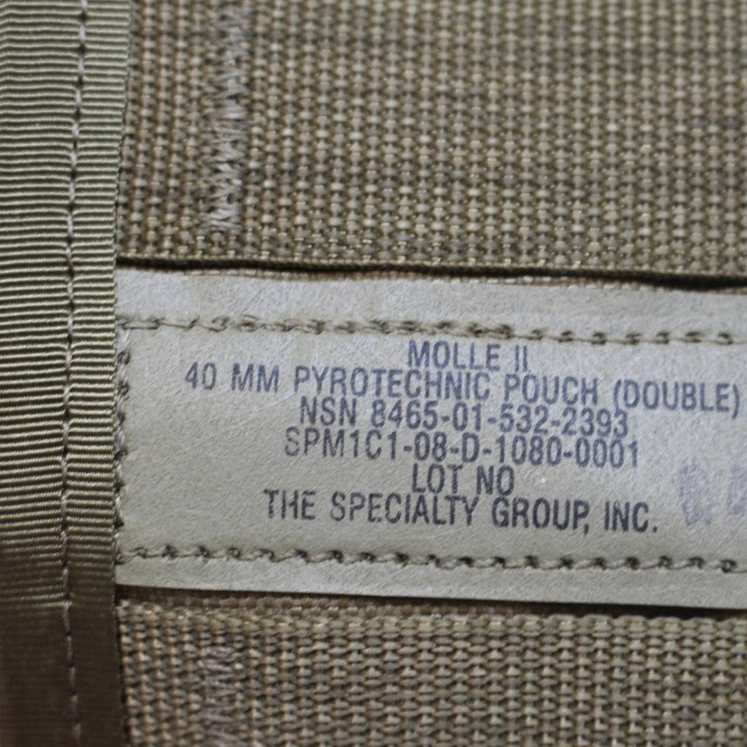 USGI MOLLE II Double 40MM Pyrotechnic Pouch (Style 4045)