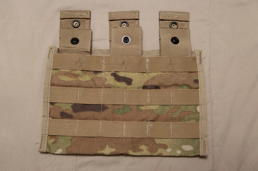 USGI MOLLE II M16A2/M4 Three Magazine Pouch (M4, M16, AR15)