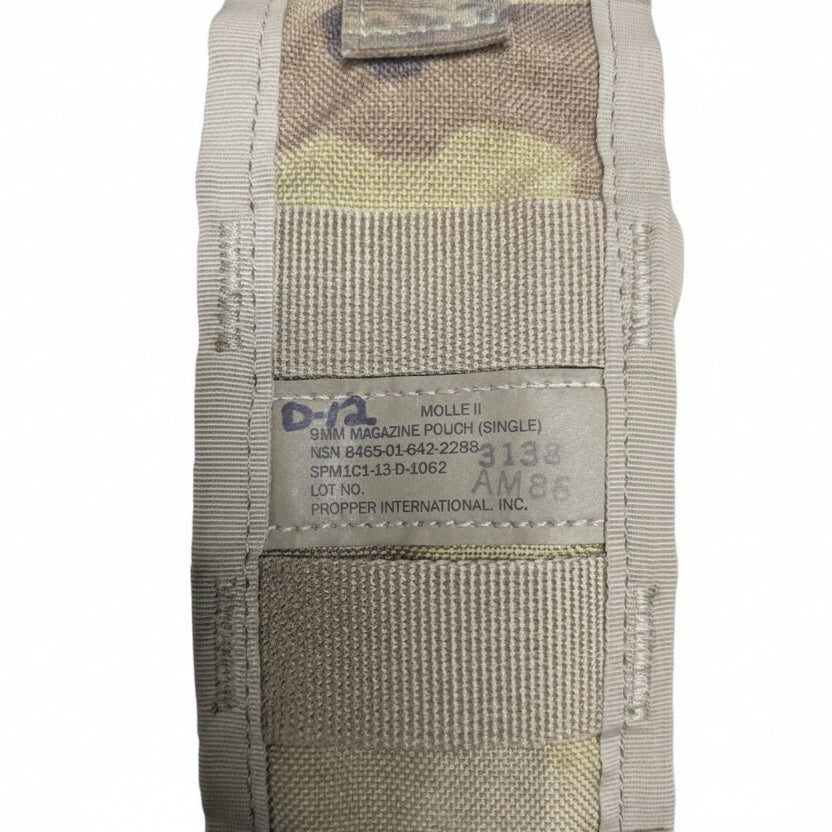 USGI MOLLE II M9 Single Magazine Pouch (9MM, 45ACP) GEN1